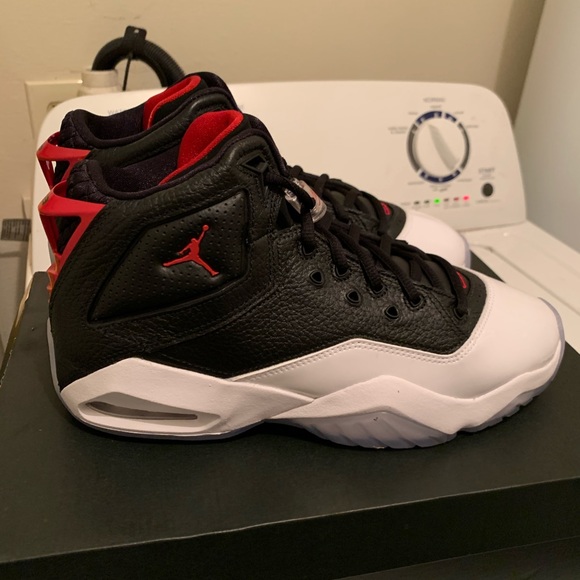 Jordan’s B’Loyal - Picture 2 of 3